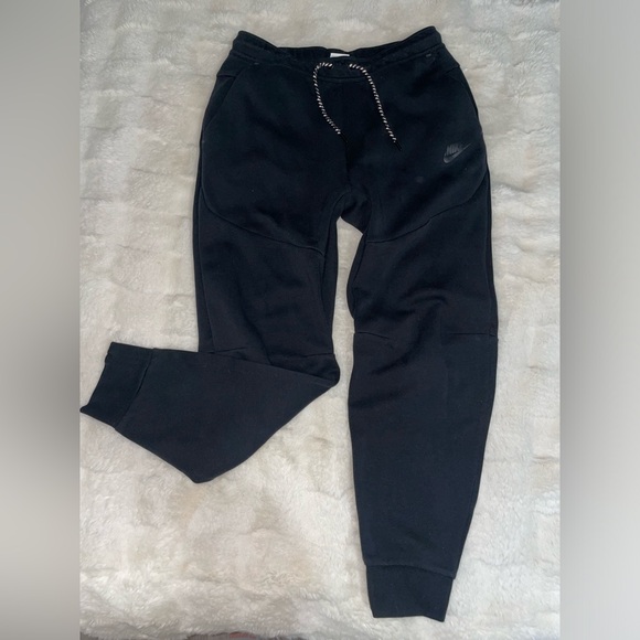 Nike Other - Nike tech pants